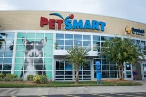 PetSmart building entrance, Vero Beach, Florida
